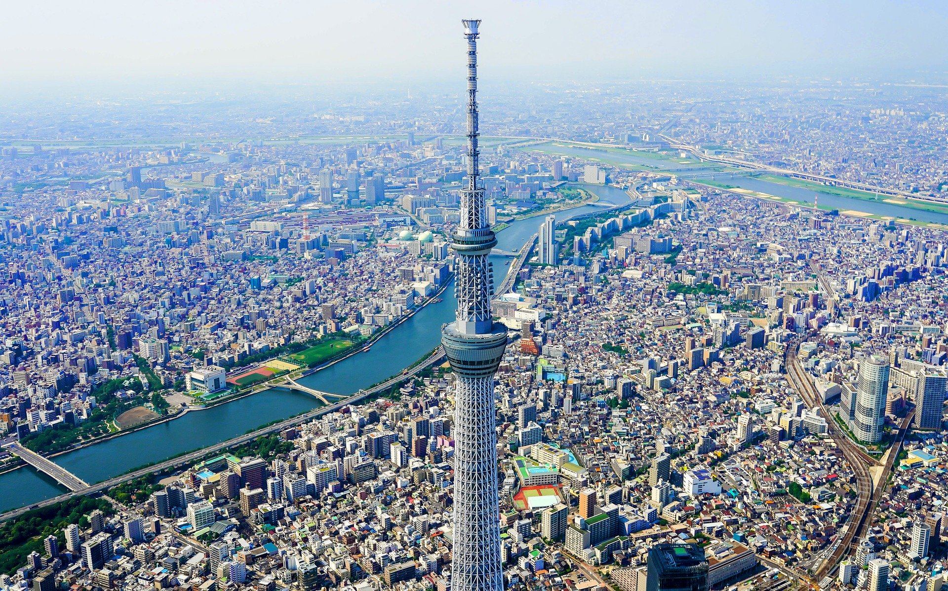 東京スカイツリーの建設について 海外の高層建築も紹介